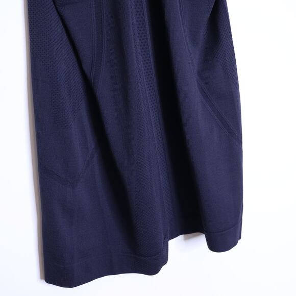 LULULEMON Swiftly Racerback Tank Midnight Navy Running Active Women's 4 - Picture 6 of 7